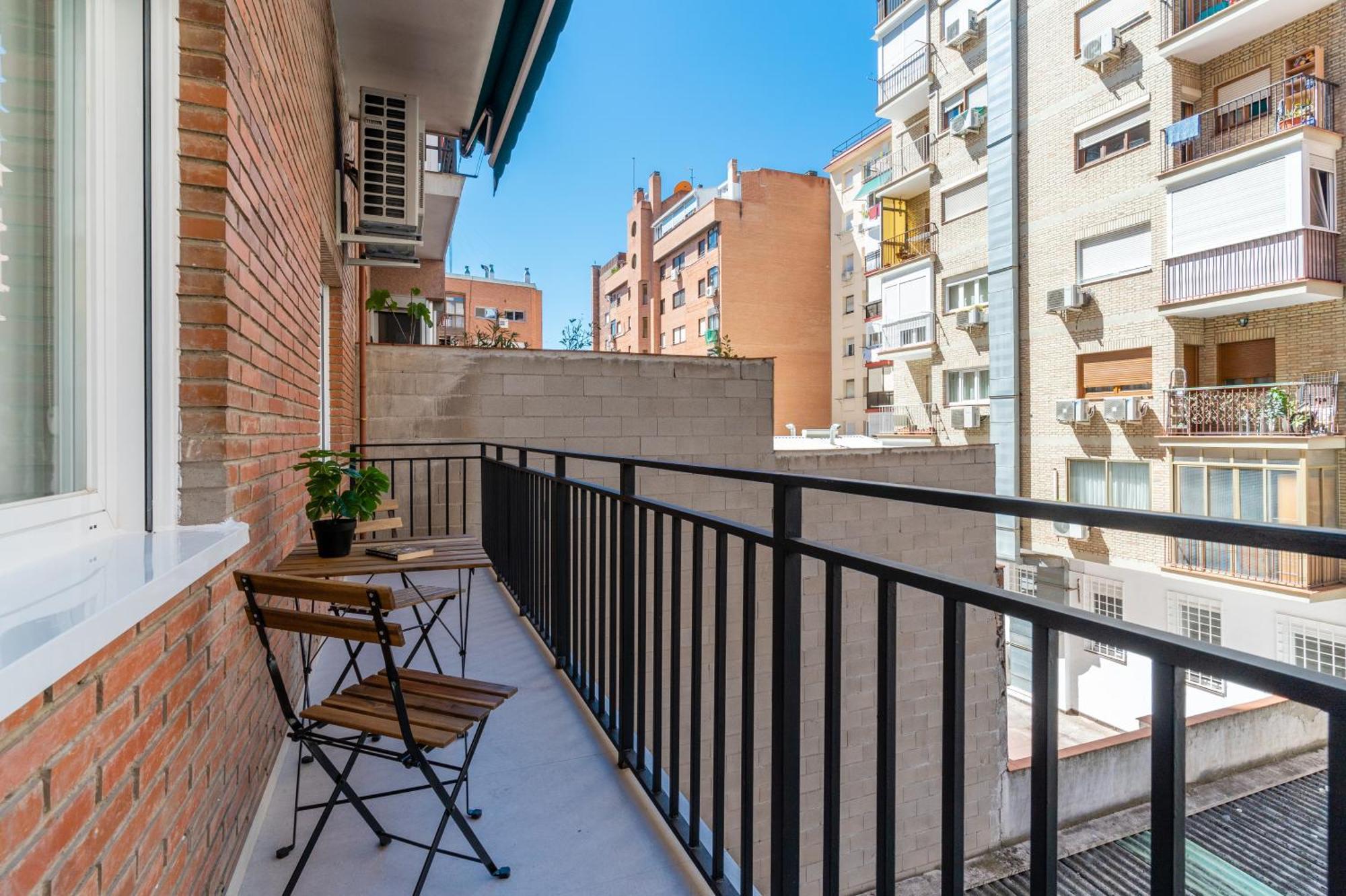 Laurel-Mintystay Apartments Madrid Exterior photo